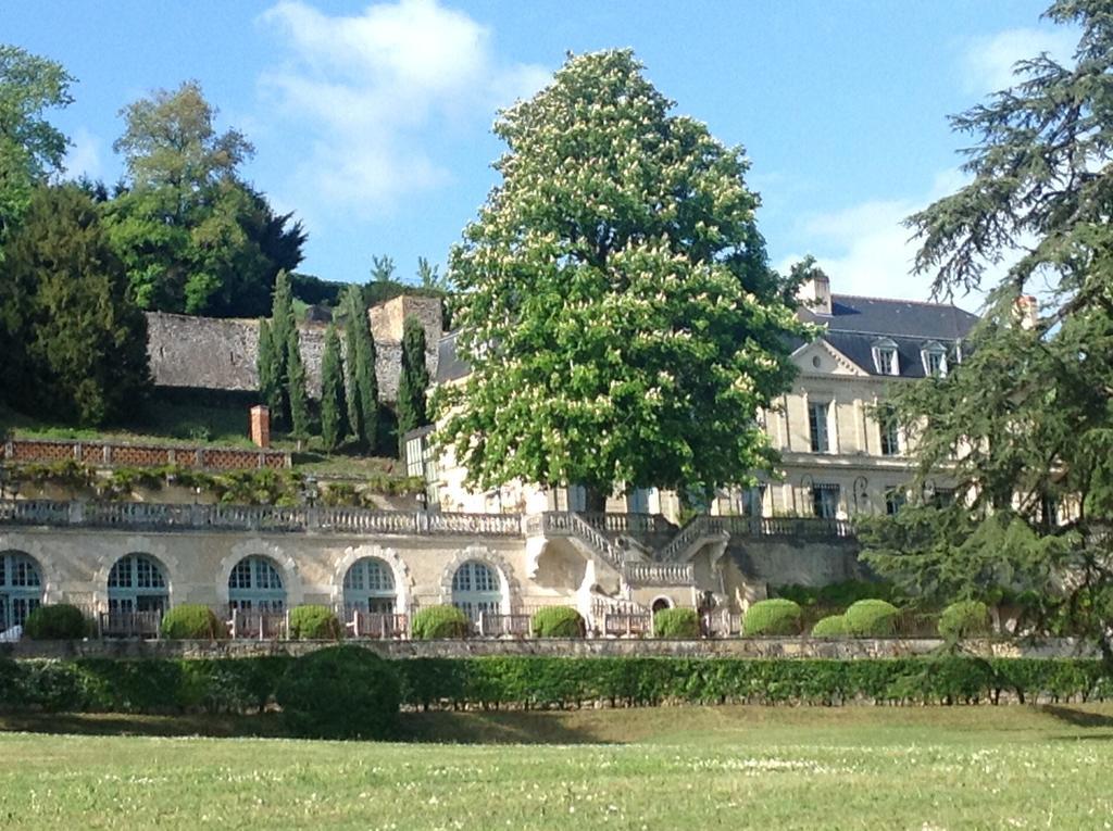 Domaine Des Bidaudieres Bed & Breakfast Vouvray Exterior photo